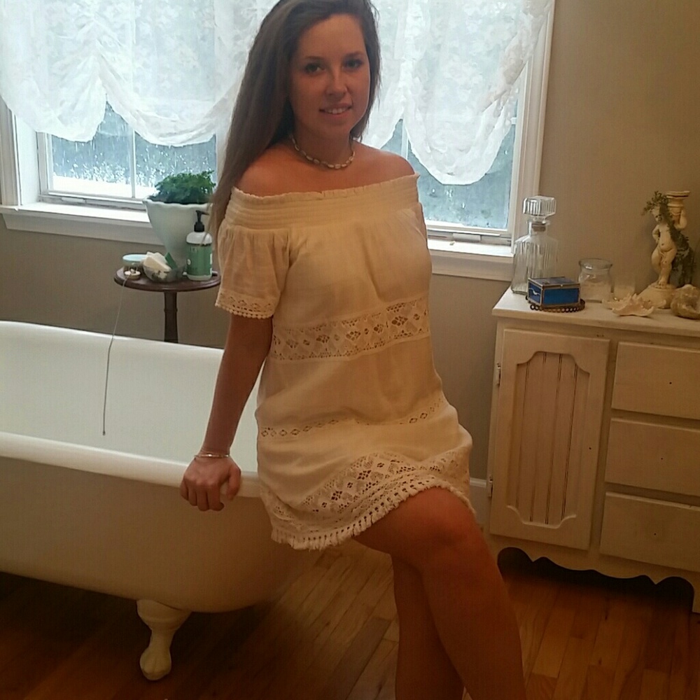 American Eagle  dress fringe detail